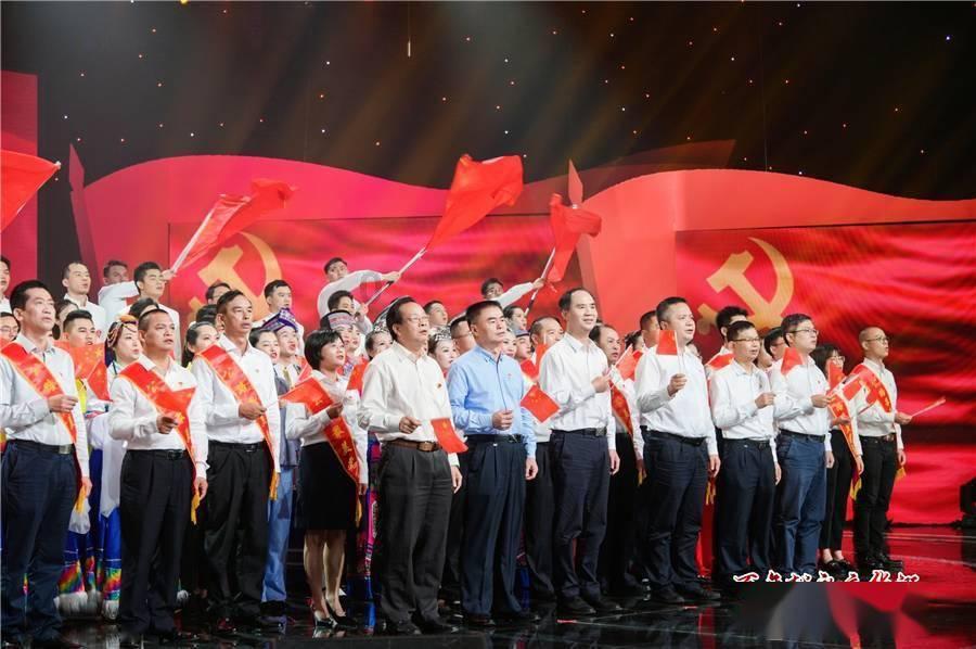 “会打扮”和“不会打扮”的女人,看她的鞋子就知道,差别太大了